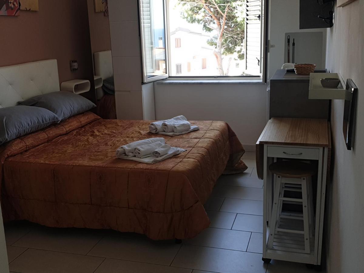 Ele&Gio Accomodation Тропея Экстерьер фото