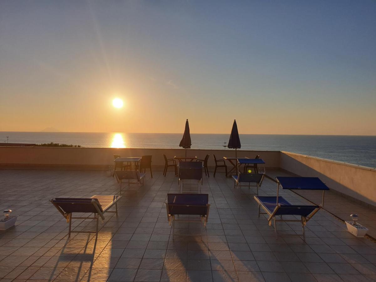 Ele&Gio Accomodation Тропея Экстерьер фото