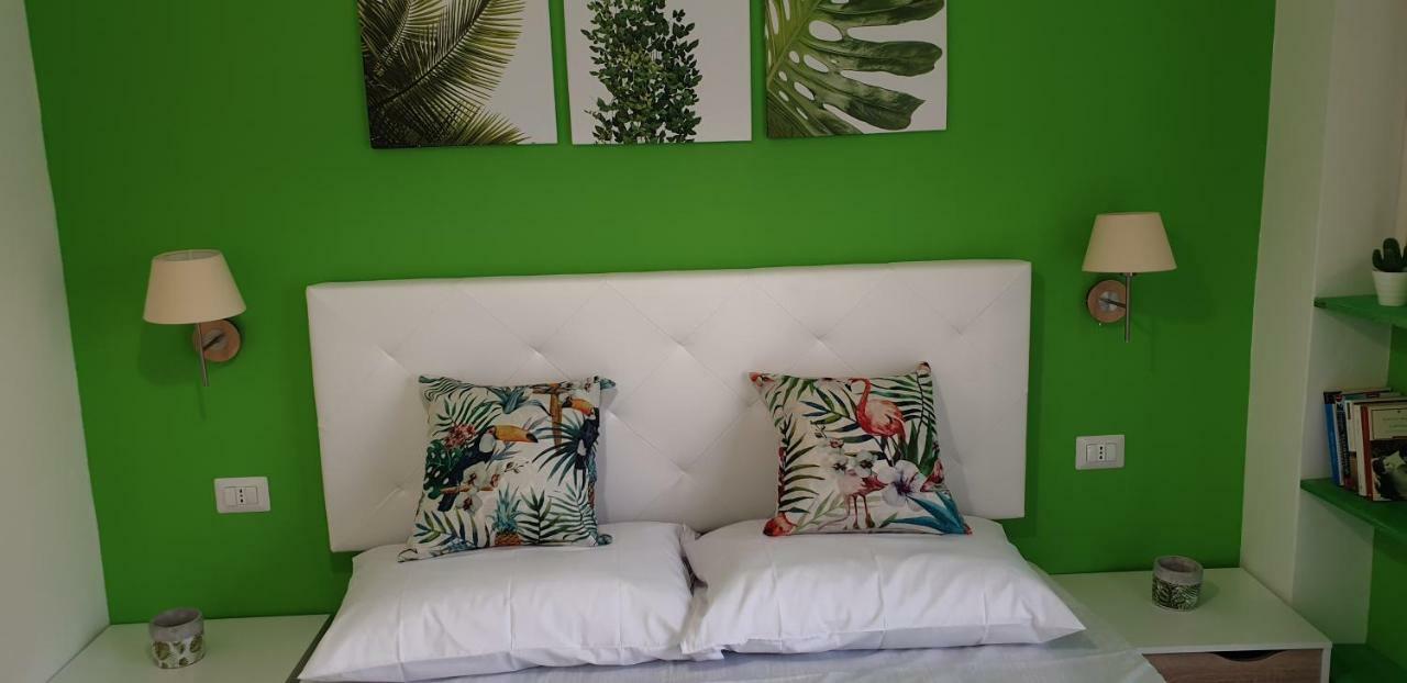 Ele&Gio Accomodation Тропея Экстерьер фото